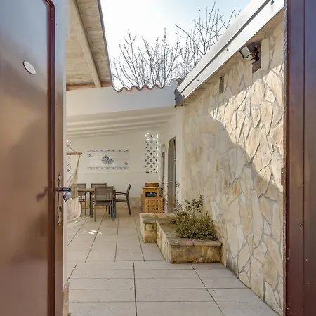 Artcircleresidence شقة *