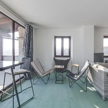Artcircleresidence * Vižinada